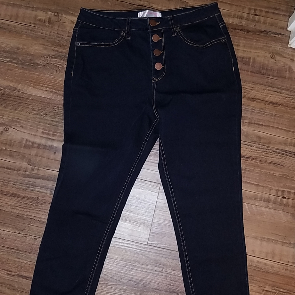 NWOT no boundaries jeans
